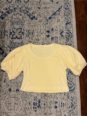 aerie Butter Yellow Puff Sleeve Crop Top